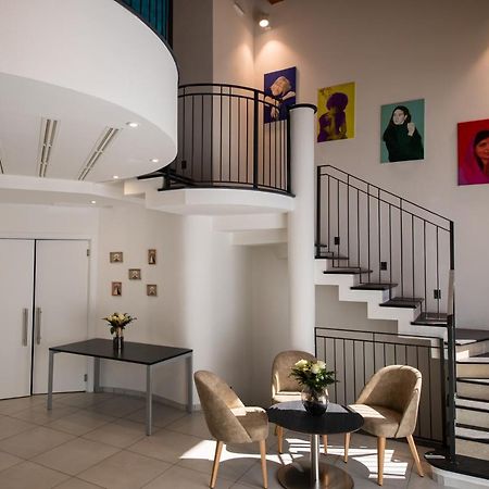 Lei Rooms Maranello Bagian luar foto